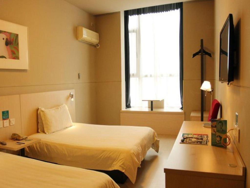 Jinjiang Inn Tiayuan Wuyi Square Taiyuan  Exterior photo